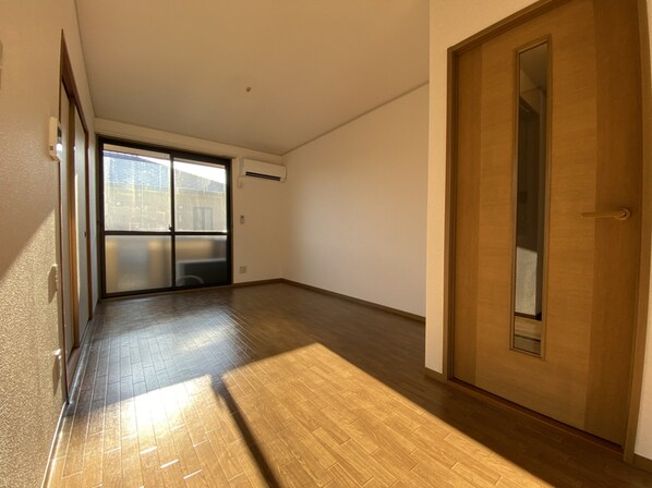 サティ宝殿の物件内観写真